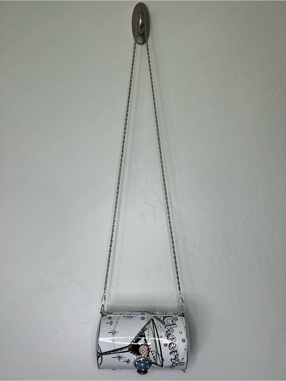 Littlearth Roadflair "Cheers" Martini Cylinder Handbag